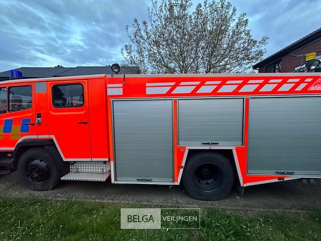 Bluswagen a116 mercedes - afbeelding 4 van  34