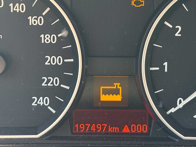 Bmw - 1-serie - 116i - car - 2005 - afbeelding 3 van  14