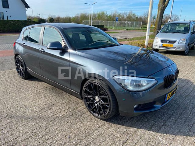 Bmw - 116i (2013) - afbeelding 35 van  38