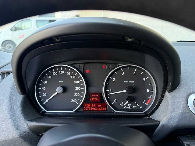 Bmw - 2004 - 116 - 116 - personenauto - afbeelding 16 van  27