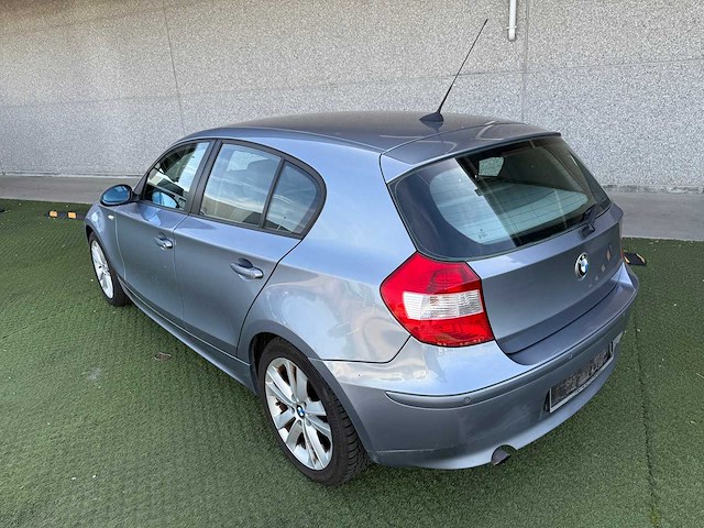 Bmw - 2004 - 116 - 116 - personenauto - afbeelding 10 van  27