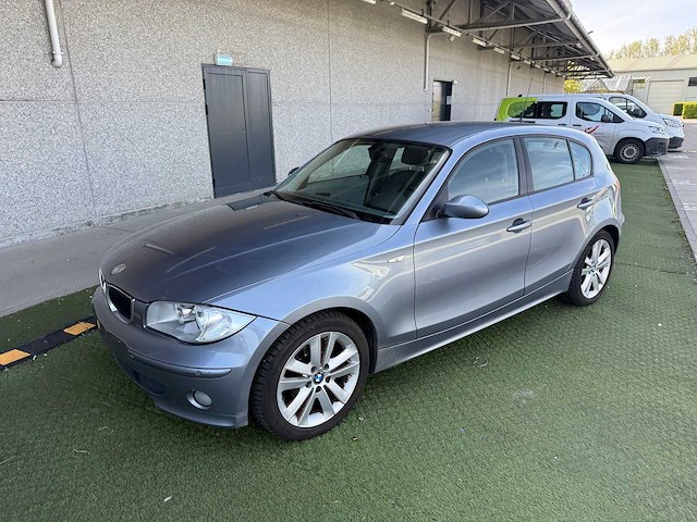 Bmw - 2004 - 116 - 116 - personenauto - afbeelding 12 van  27