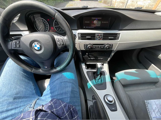 Bmw - 2005 - 325i - afbeelding 10 van  22