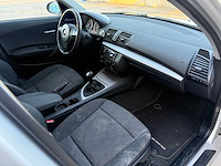 Bmw - 2006 - 118 - - personenauto - afbeelding 8 van  26