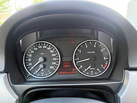 Bmw - 2006 - 318 - benzine - personenauto - afbeelding 21 van  30