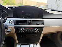 Bmw - 2006 - 318 - benzine - personenauto - afbeelding 22 van  30