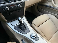 Bmw - 2006 - 318 - benzine - personenauto - afbeelding 13 van  18