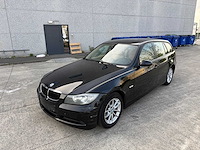 Bmw - 2006 - 318 - benzine - personenauto - afbeelding 12 van  18