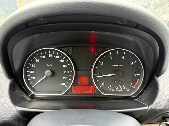 Bmw - 2008 - 118 - personenauto - afbeelding 21 van  29