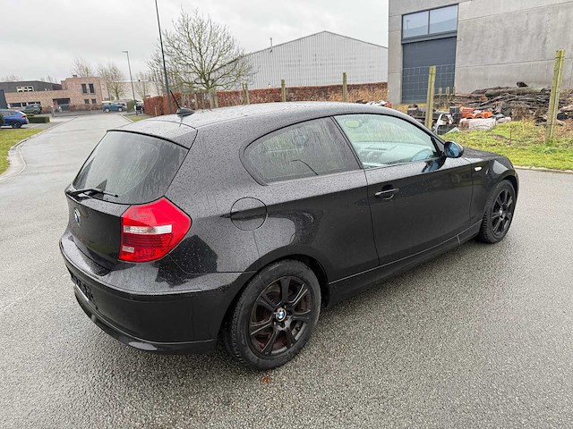 Bmw - 2008 - 118 - personenauto - afbeelding 29 van  29