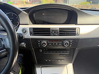 Bmw - 2008 - 318 d - - personenauto - afbeelding 11 van  21