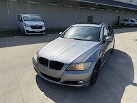 Bmw - 2008 - 318 d - - personenauto - afbeelding 17 van  21