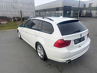Bmw - 2008 - 318d - personenauto - afbeelding 22 van  27
