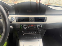 Bmw - 2008 - 318d - personenauto - afbeelding 11 van  27