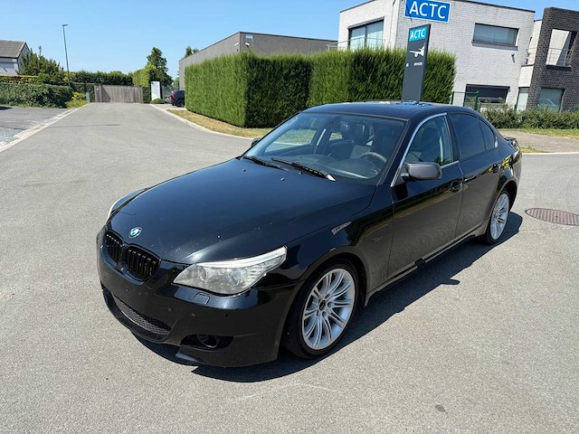Bmw - 2008 - 520 d - sedan - personenauto - afbeelding 12 van  20