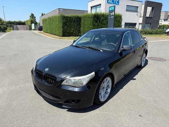 Bmw - 2008 - 520 d - sedan - personenauto - afbeelding 14 van  20