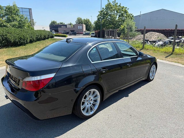 Bmw - 2008 - 520 d - sedan - personenauto - afbeelding 19 van  20