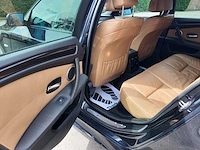 Bmw - 2008 - 520d m-pack - personenauto - afbeelding 3 van  21