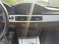 Bmw - 2009 - 318 - sedan - personenauto - afbeelding 11 van  20