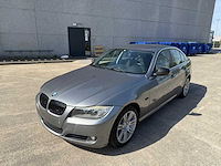 Bmw - 2009 - 318 - sedan - personenauto - afbeelding 14 van  20
