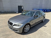 Bmw - 2009 - 318 - sedan - personenauto - afbeelding 11 van  19