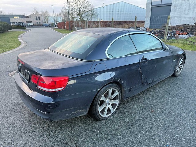 Bmw - 2009 - 320 - cabrio - personenauto - afbeelding 3 van  40