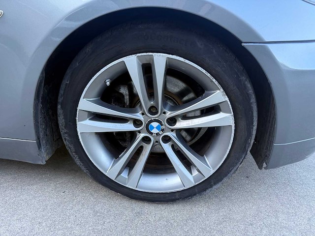 Bmw - 2009 - 520 - sedan - personenauto - afbeelding 14 van  30