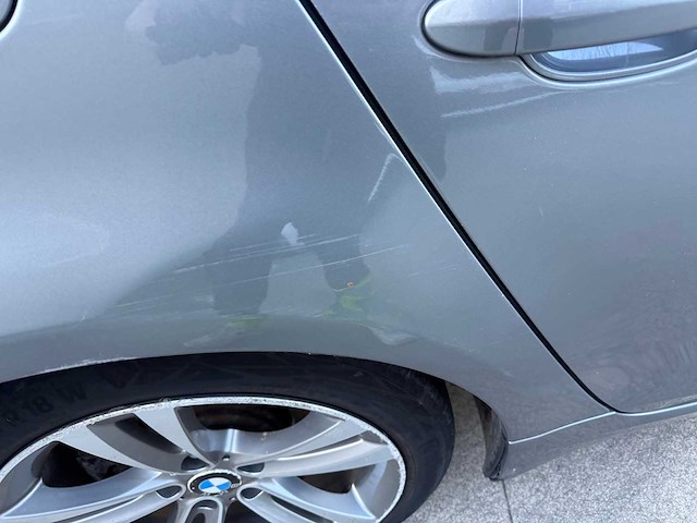 Bmw - 2009 - 520 - sedan - personenauto - afbeelding 15 van  29