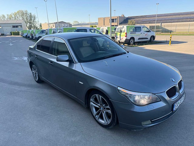 Bmw - 2009 - 520 - sedan - personenauto - afbeelding 28 van  29