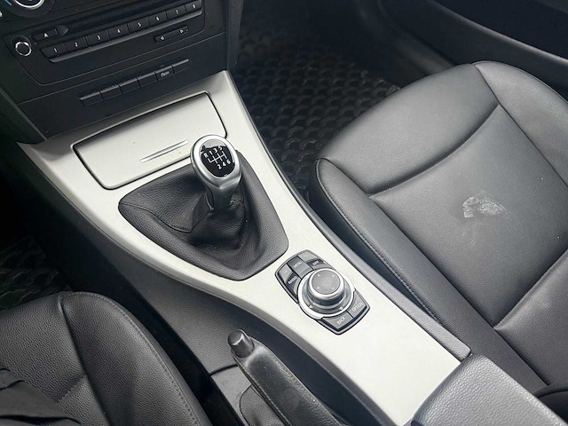 Bmw - 2010 - 316 d - personenwagen - personenauto - afbeelding 22 van  35