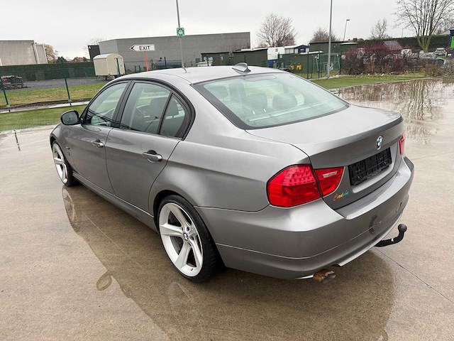 Bmw - 2010 - 316 d - personenwagen - personenauto - afbeelding 7 van  35