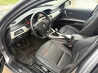 Bmw - 2010 - 316 d - personenwagen - personenauto - afbeelding 17 van  31