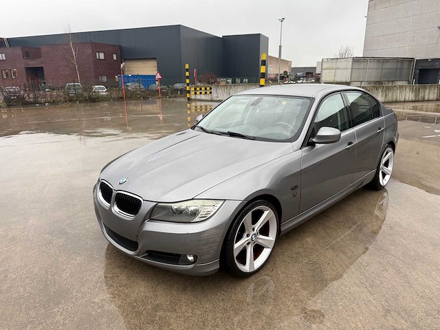 Bmw - 2010 - 316 d - personenwagen - personenauto - afbeelding 20 van  31