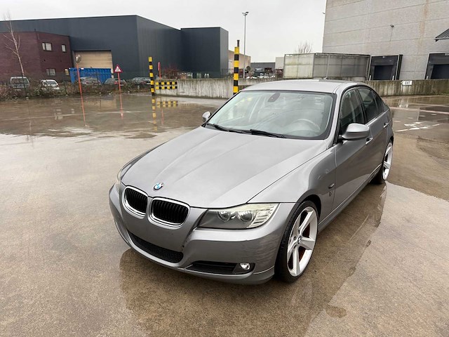 Bmw - 2010 - 316 d - personenwagen - personenauto - afbeelding 26 van  31