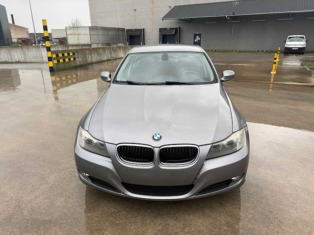 Bmw - 2010 - 316 d - personenwagen - personenauto - afbeelding 28 van  31