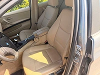 Bmw - 2010 - 318d - 318d - personenauto - afbeelding 15 van  18