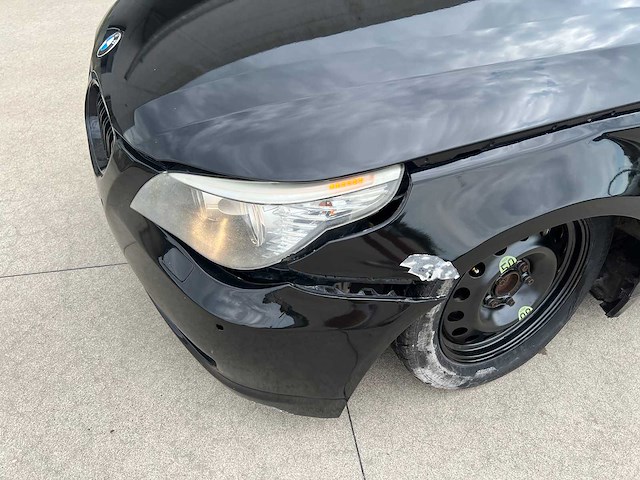 Bmw - 2010 - 520 - break - personenauto - afbeelding 13 van  38