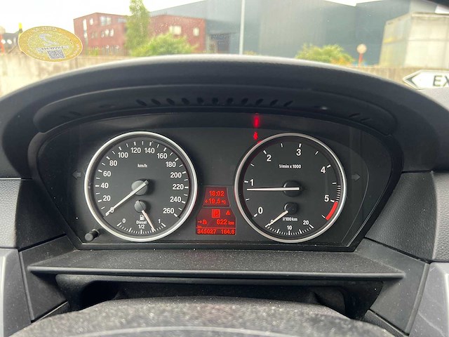 Bmw - 2010 - 520 - break - personenauto - afbeelding 25 van  38