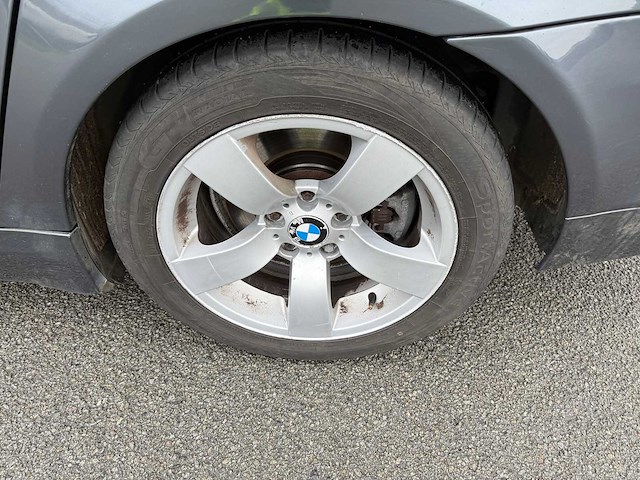 Bmw - 2010 - 520d - personenauto - afbeelding 10 van  28
