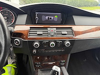 Bmw - 2010 - 520d - personenauto - afbeelding 18 van  28