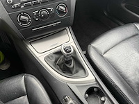 Bmw - 2011 - 116 d - personen - personenauto - afbeelding 12 van  19