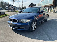 Bmw - 2011 - 118d - personenauto - afbeelding 1 van  23