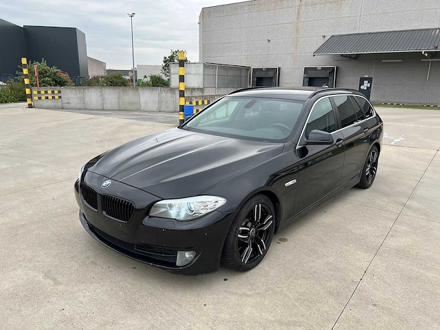 Bmw - 2011 - 520 d - break - personenauto - afbeelding 15 van  21