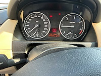 Bmw - 2011 - x1 - personenauto - afbeelding 3 van  24