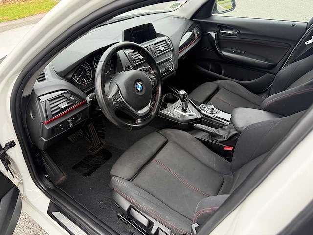 Bmw - 2012 - 118 - personenauto - afbeelding 5 van  19
