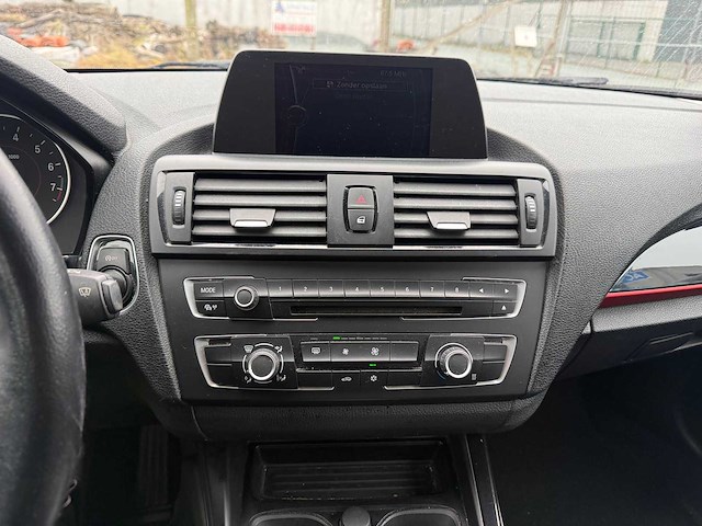 Bmw - 2012 - 118 - personenauto - afbeelding 10 van  19