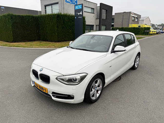 Bmw - 2012 - 118 - personenauto - afbeelding 13 van  19