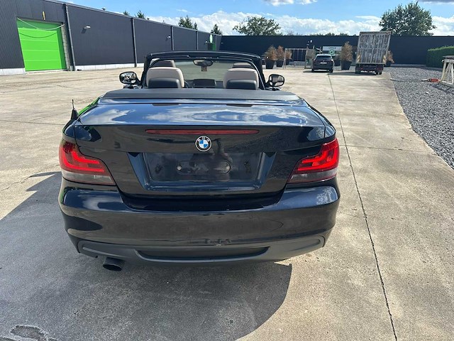 Bmw - 2012 - 118i cabrio - personenauto - afbeelding 34 van  46