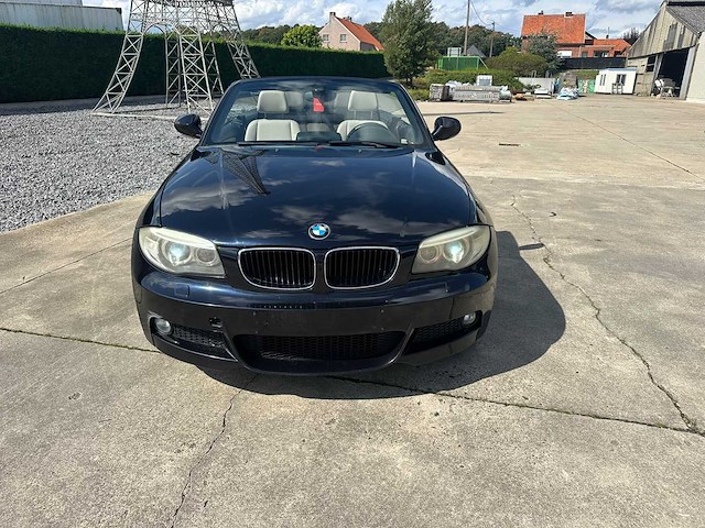 Bmw - 2012 - 118i cabrio - personenauto - afbeelding 45 van  46