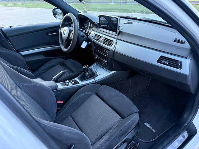 Bmw - 2012 - 316 d - personenauto - afbeelding 9 van  24